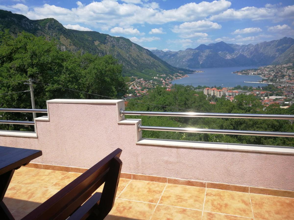 Tim Apartment Kotor Exterior foto