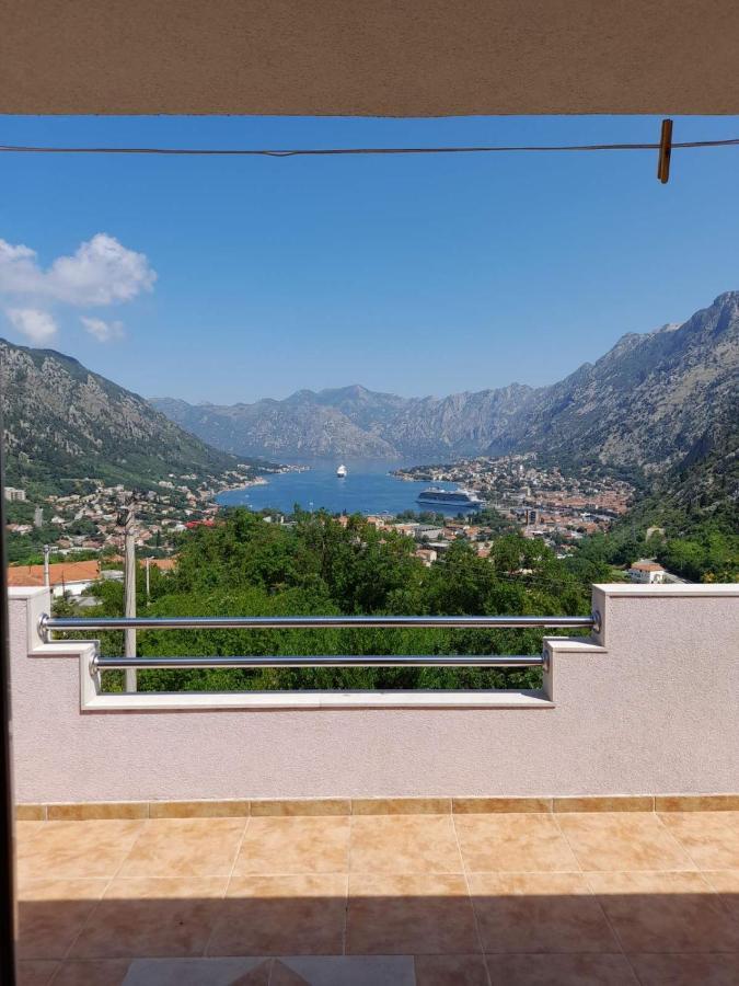 Tim Apartment Kotor Exterior foto